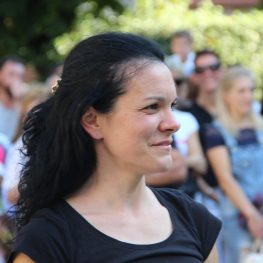 maestra Elena